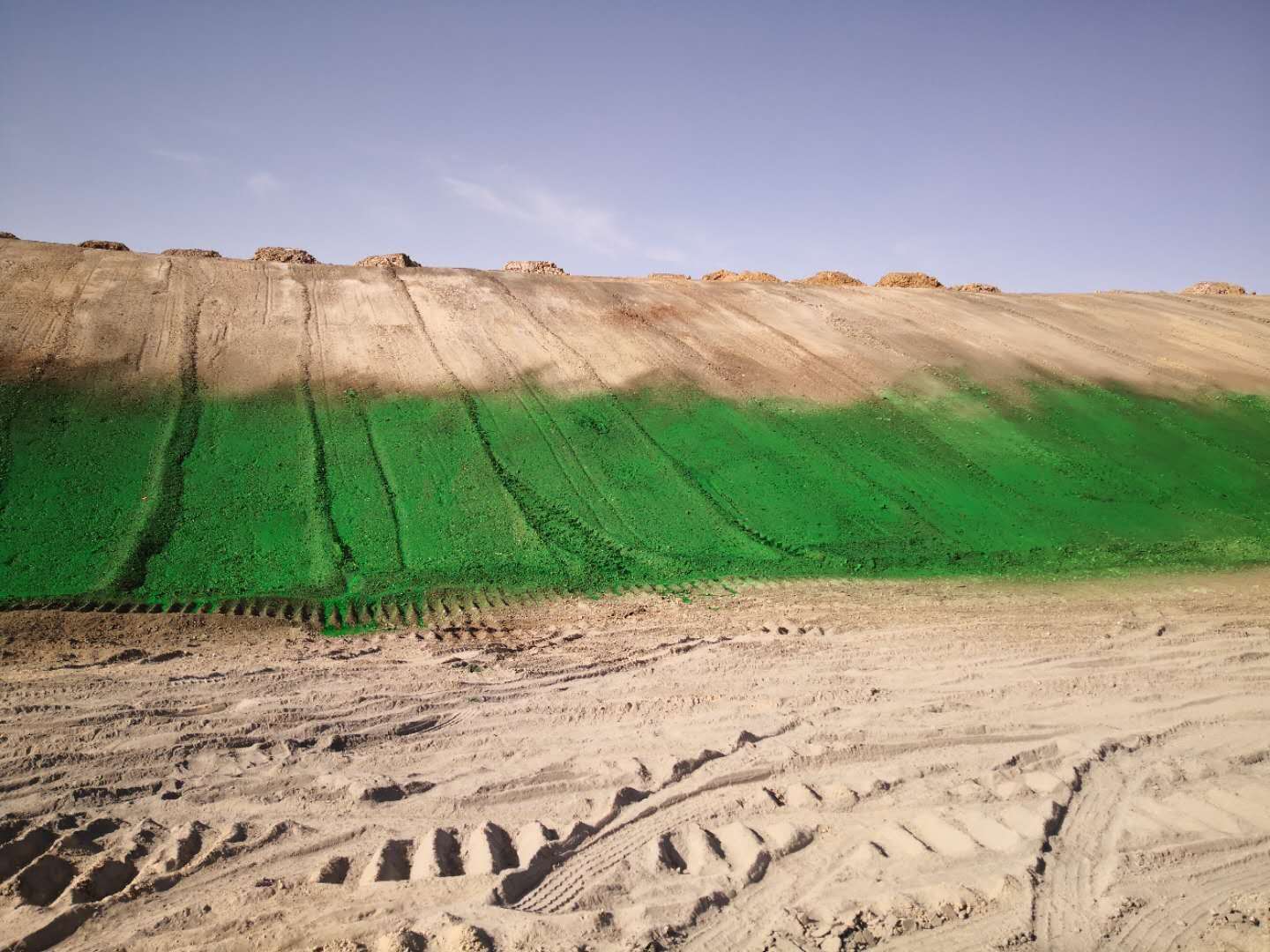 抑尘剂,抑尘剂厂家,结壳抑尘剂 抑尘剂,抑尘剂厂家,结壳抑尘剂